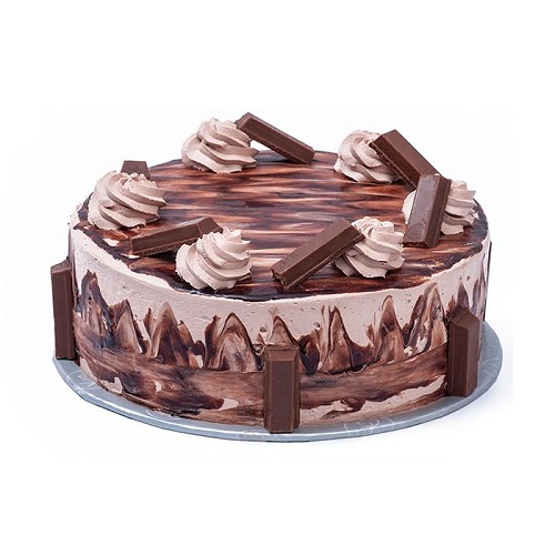 KitKat Chocolate Cream Cake